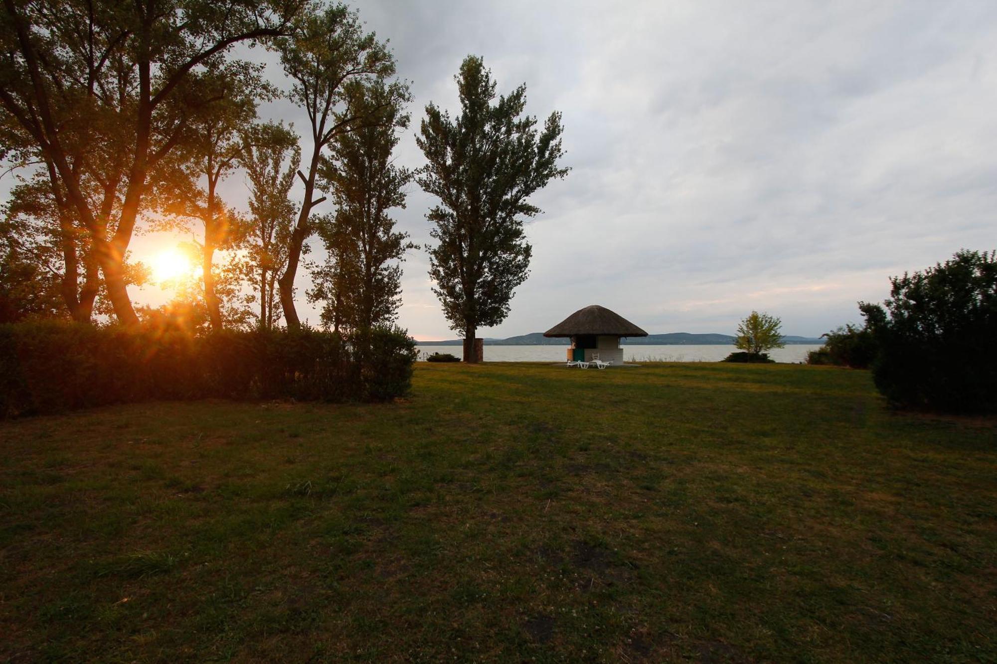 Partvilla Balatonboglár Exterior foto